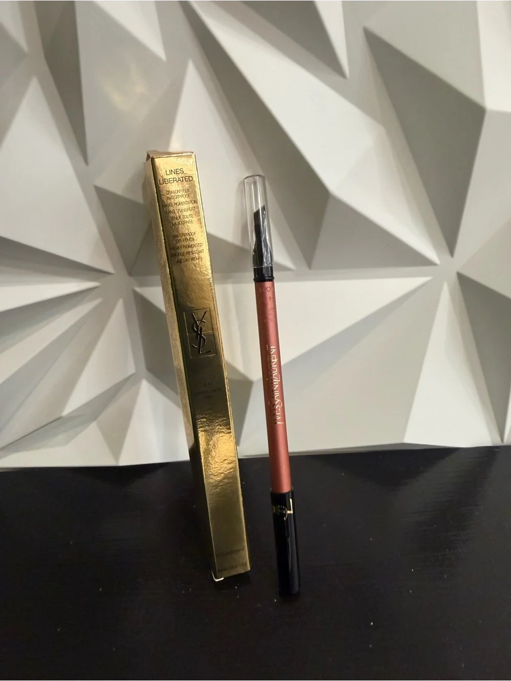 YSL Lines Liberated Waterproof Crayon Eyepencil 11 unapologetic Pink